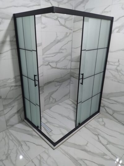 Buzlu Cam Duşakabin